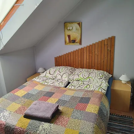 Gabi Vendeghaz Semesterbostad Balatonkeresztúr